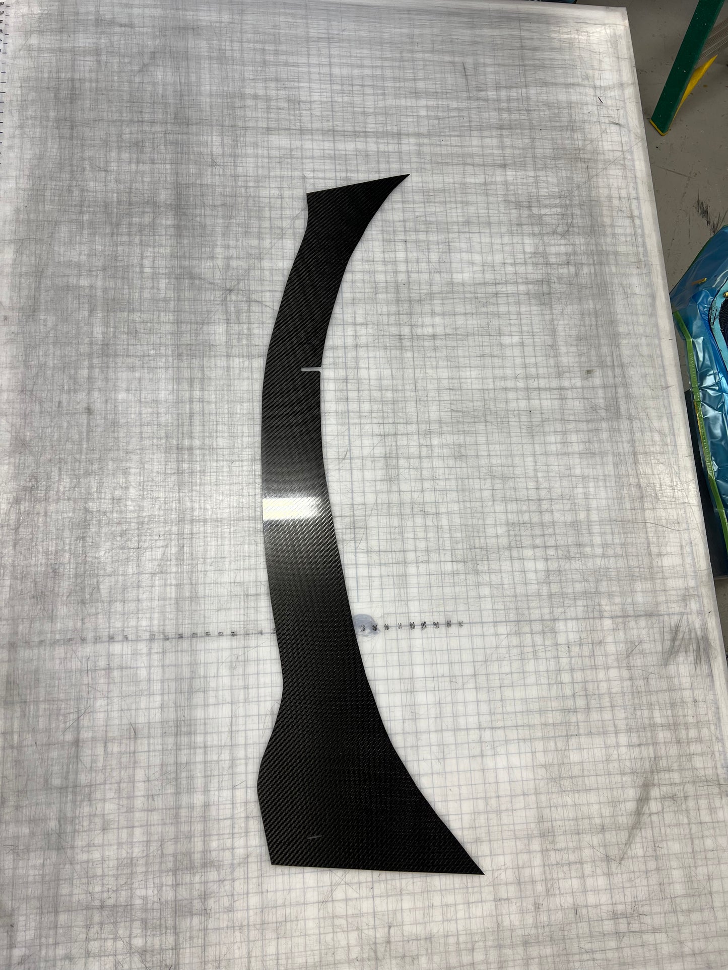 C6 cowl filler panel