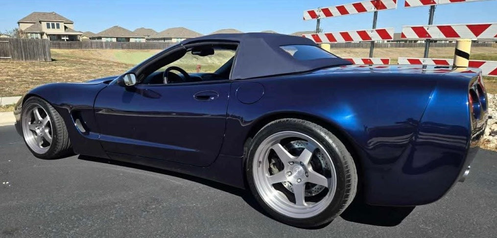 C5 Z06 Widebody front fenders (pair)