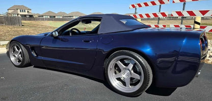 C5 Z06 Widebody front fenders (pair)