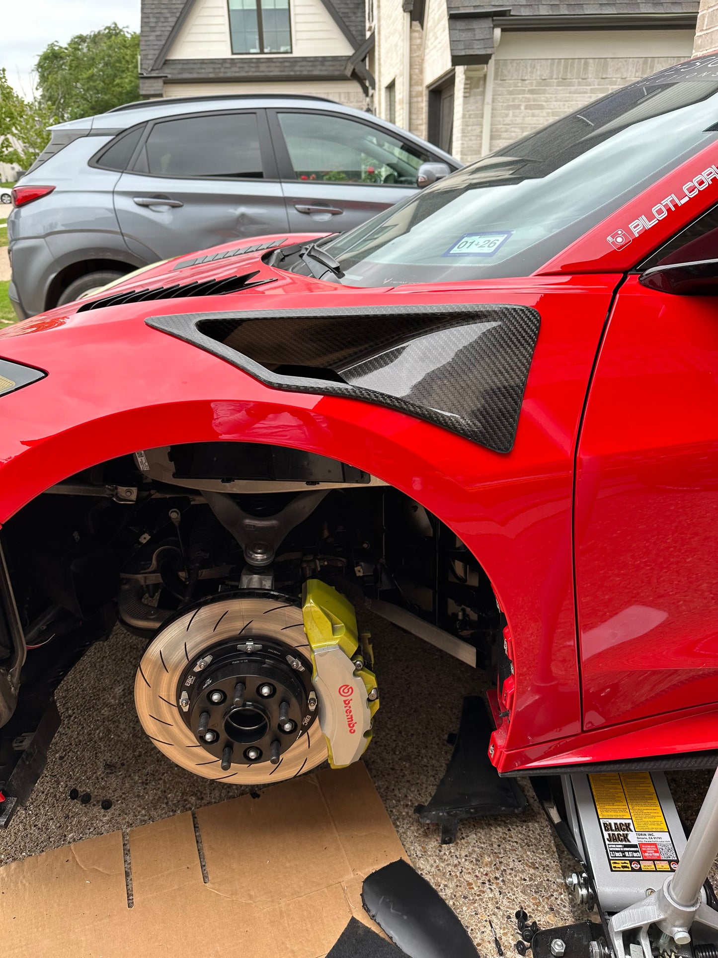 C8 Fender vent